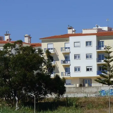 Camacha Pool And Beach Ericeira